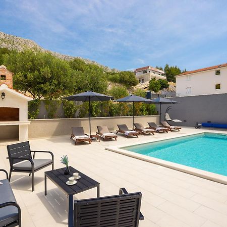 Luxury Apartment Lorena - Private Heated Pool - Есенице Экстерьер фото